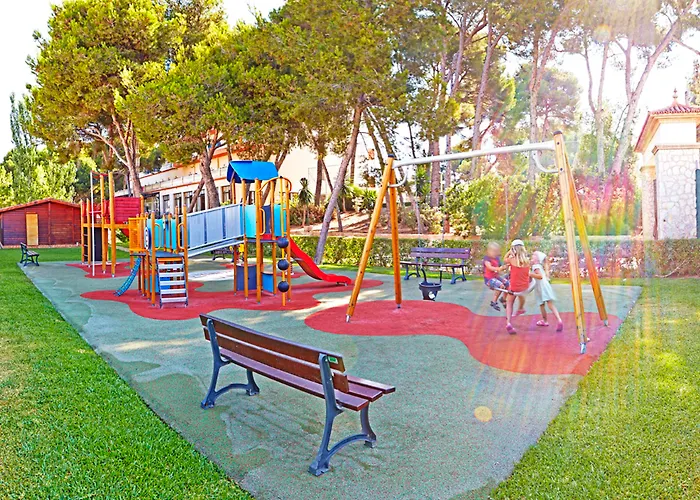 Üdülőközpont Mll Palma Bay Club