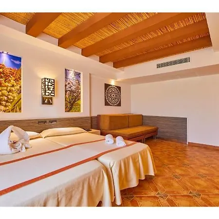 Курортный комплекс Mll Palma Bay Club 3*