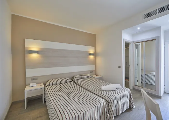 Курортний комплекс Mll Palma Bay Club Ель-Ареналь